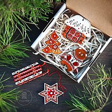 Dekorácie - Drevené vianočné ozdoby - Dedinka (5ks) (Červená) - 13859011_