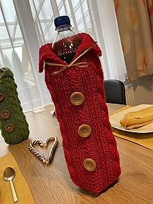Úžitkový textil - Háčkované oblečko na fľašu Vianočné (červené) - 13861416_