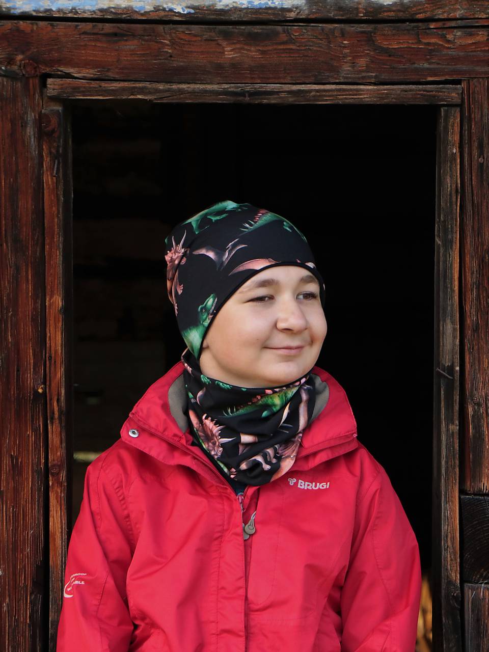 Dino svet úpletová čiapka, nákrčník alebo set