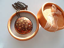 Náhrdelníky - náhrdelník so srdiečkom vintage - 13865778_
