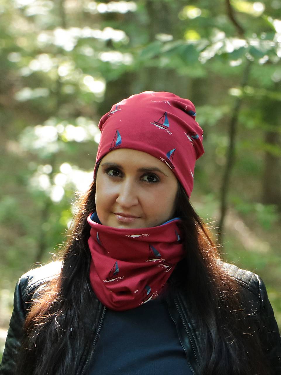 Plachetnice úpletová čiapka, nákrčník alebo set