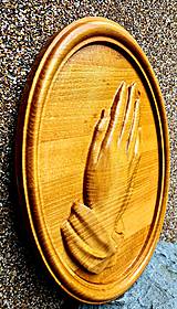 Dekorácie - Drevorezba Modliace ruky - 13866840_