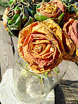 Dekorácie - Kytica ruží z lístia - 13869703_