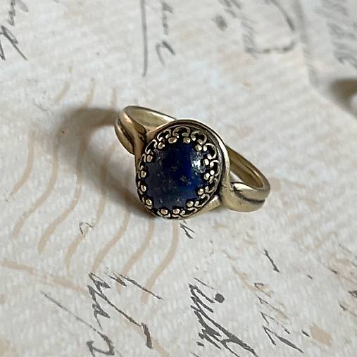 Bronze Filigree Lapis Lazuli Ring / Filigránový prsteň s lazuritom