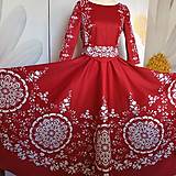 Spoločenské šaty Floral Folk - " Red & white "