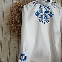 Pánske oblečenie - "FLORAL FOLK"  pánska  košeľa so stojačikom  (Dlhý rukáv biela +  modrý ornament) - 13875526_