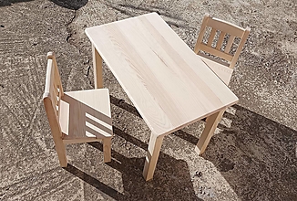 Nábytok - detský stôl + 2 stoličky - 13879876_
