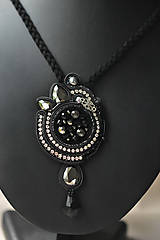 Náhrdelníky - Soutache čierny náhrdelník - 13875157_