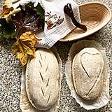 Príbory, varešky, pomôcky - Narezávatko na chlieb (orech, slivka) - 13881132_