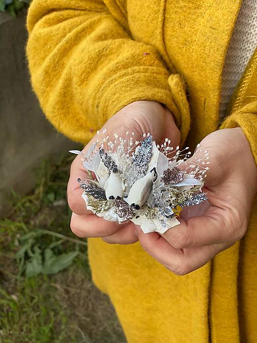 Kvetinová brošňa "zimná rozprávka"  - tučniaci