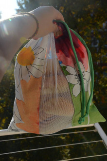 Úžitkový textil - Zero waste vrecúško s priehladnou časťou (Abstraktné kvety) - 13894165_