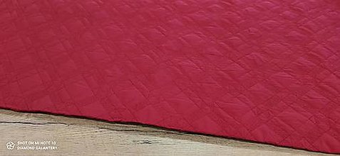 Textil - Prešívaná vetrovkova látka - Červená prešívaná- cena za 10 centimetrov - 13912539_