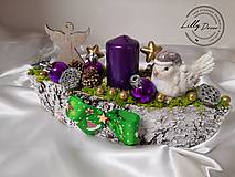 Svietidlá - Vianočný aranžmán svietnik v kôre fialový - 13914624_