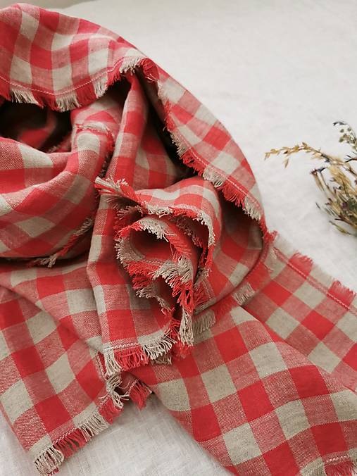 Textil - 100 % ľan predpraný, mäkčený prémiový európsky ľan - cena za 0,5m (červené káro Ľ6) - 13918634_