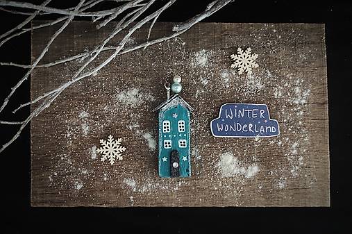 Dekorácie - Vianočná ozdoba ,,Tyrkysový domček,, - 13933389_