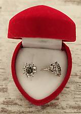 Sady šperkov - Súprava šperkov Snežienka s prírodným českým vltavínom a zirkónmi v striebre a pozlátené striebro - 13932877_