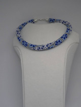 Náhrdelníky - Modrý náhrdelník s kvetinkami - 9581530_