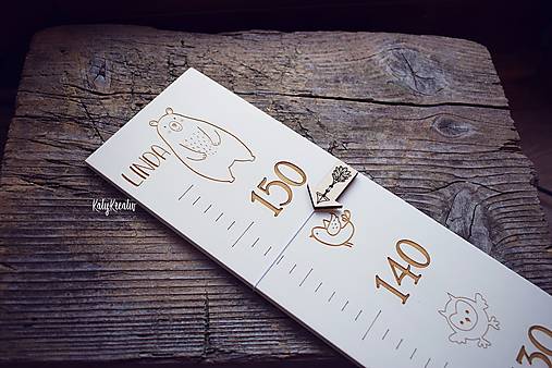 Nábytok - šípka / meno k rastovému metru - 13948366_