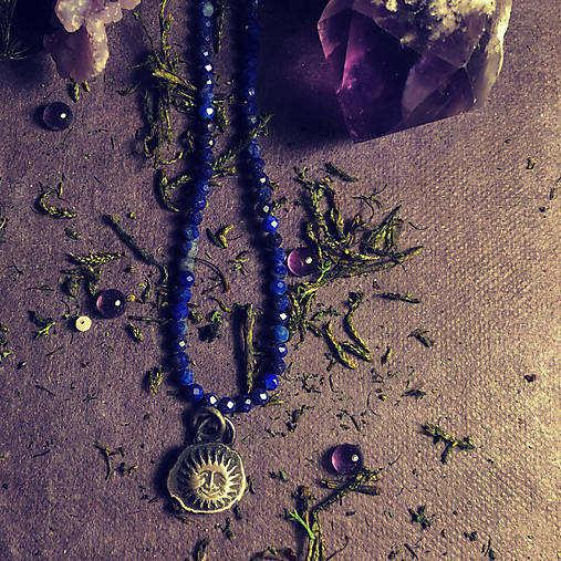 Strieborný náhrdelník s lapis lazuli -Slnko
