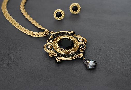 Darčekový set šujtášových šperkov - náhrdelník a náušnice (Čierny krištáľ)