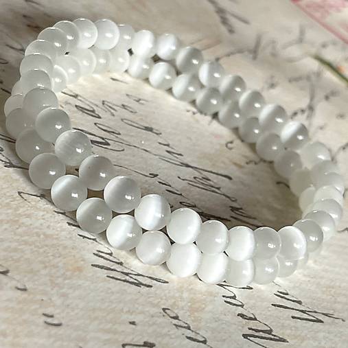 White Cat Eye Elastic Bracelet / Náramok biele mačacie oko