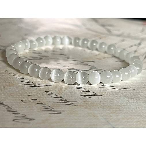 White Cat Eye Elastic Bracelet / Náramok biele mačacie oko