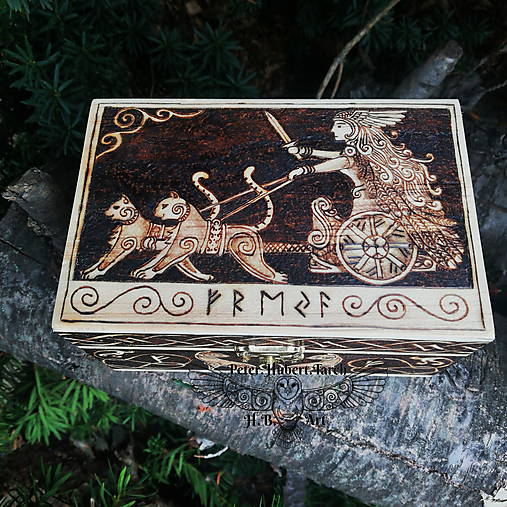 Úložné priestory & Organizácia - Vikingská krabička -  FREYA - Viking wooden box - 13970171_