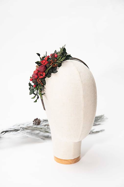 Kvetinová čelenka "vianočný les" - jemnejšia verzia