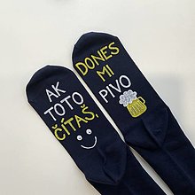 Ponožky, pančuchy, obuv - Maľované ponožky pre milovníka piva (tmavomodré 2) - 13969742_