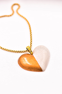 Náhrdelníky - Betónový náhrdelník srdce - 13972341_