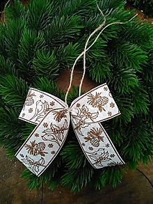 Dekorácie - prírodné mašle na stromček s vianočným motívom - 13974517_