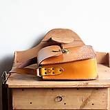 Kabelky - Kožená kabelka Antique leather *Honey&Cordovan* - 13988289_