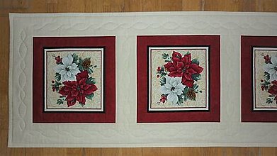 Úžitkový textil - Obrus, štóla na stôl s vianočnou ružou - 14000211_