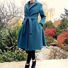 Bundy a kabáty - Kabát s kolovou sukňou PETROLEJOVÝ/rôzne farby - 14009529_