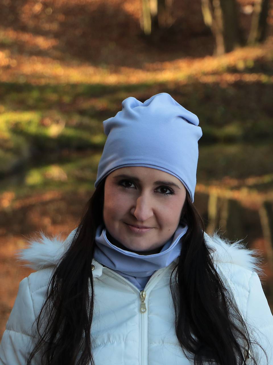 Fialová úpletová čiapka, nákrčník alebo set