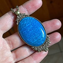 Náhrdelníky - Gemstone Bronze Necklace / Výrazný náhrdelník s minerálom (Dračí achát modrý) - 14022780_