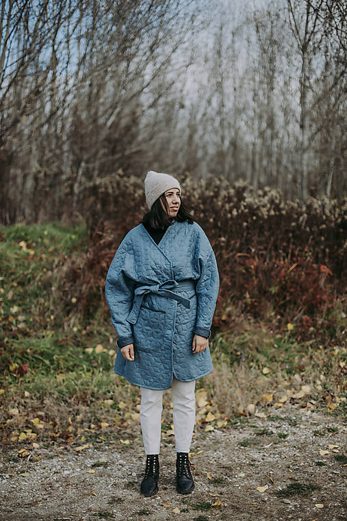 Dlhý "oversize" kabátik Nomad s opaskom