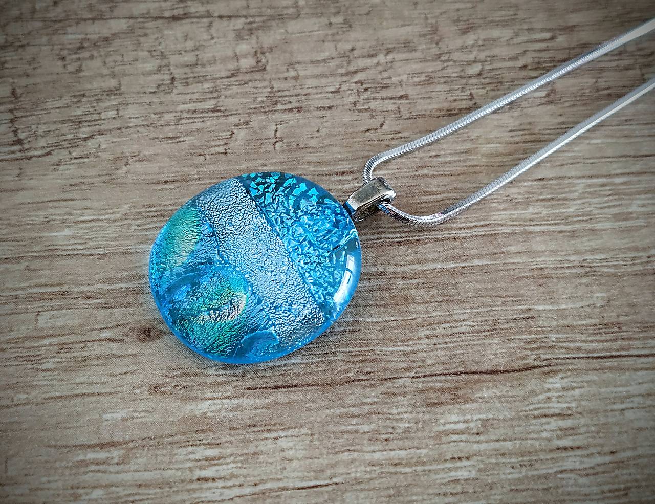 Prívesok s retiazkou Lagúna