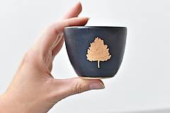 Nádoby - Mini espresso šálka z kameniny "Golden tree" - 14035330_