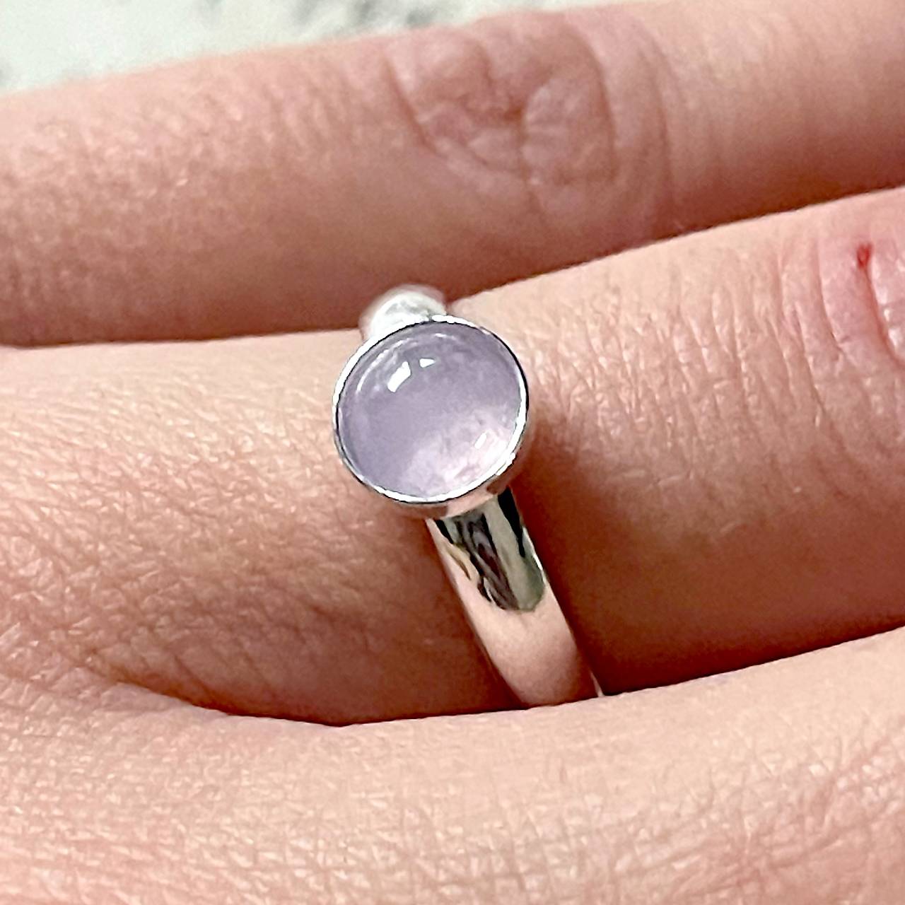 Simple Light Amethyst AG925 Ring / Jemný strieborný prsteň s ametystom