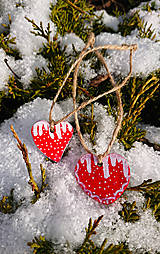 Dekorácie - "Zasnežené srdce menšie" drevená vianočná ozdoba - 14044576_