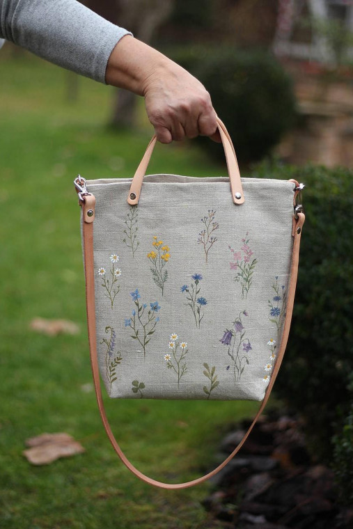 Ručne maľovaná ľanová kabelka "Botanical"