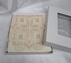 Úžitkový textil - Vianočný obrus ručne vyšívaný V9 obdĺžnik 165 x 120 cm - 14054341_