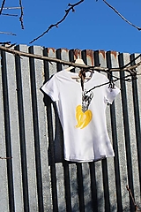Topy, tričká, tielka - GOTs tričko dámsky strih - Banánová lama - 14059098_