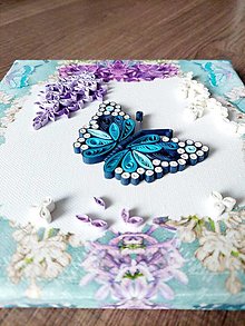 Dekorácie - Motýľ s orgovánom - 14056564_