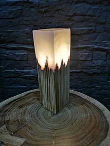 Svietidlá a sviečky - Lampa zo živice a dreva  (Biela) - 14067310_
