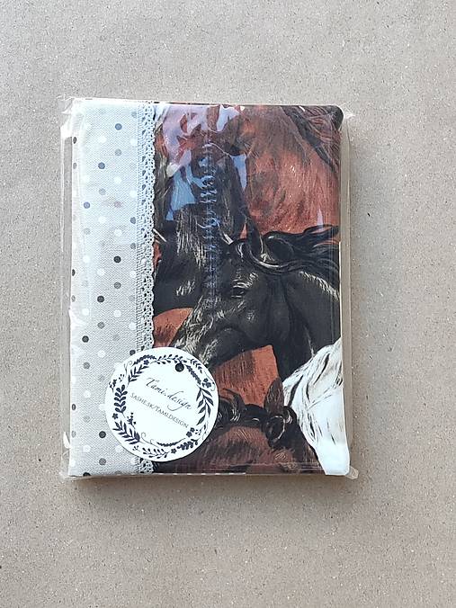 Papiernictvo - Obal na knihu alebo na zošit - 14066784_
