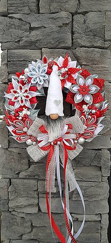 Dekorácie - Vianočný veniec na dvere červeno bielo strieborný  (Biely škriatok) - 14070658_