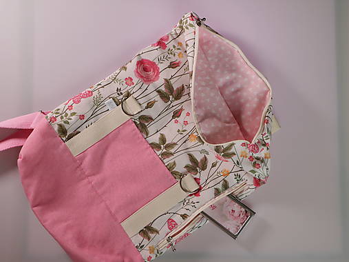 Roll top batoh „ ružové kvietky “ M
