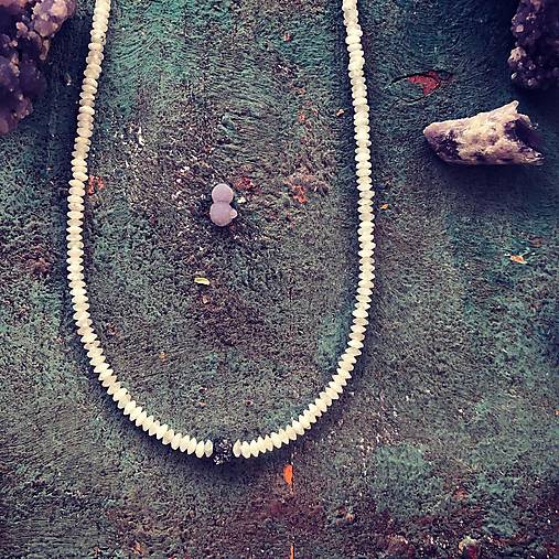 Strieborný náhrdelník Pozri sa hore - kolekcia “Láskovo”